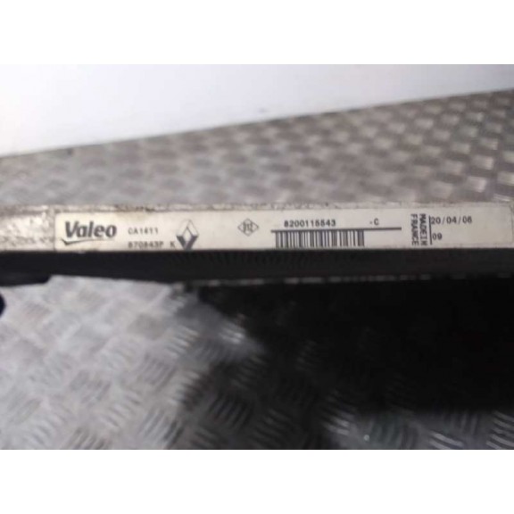 Recambio de condensador / radiador aire acondicionado para renault scenic ii 2.0 referencia OEM IAM 8200115543  