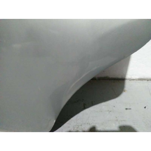 Recambio de puerta trasera izquierda para nissan note acenta referencia OEM IAM  PLATA 