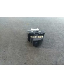 Recambio de mando elevalunas trasero derecho para renault captur luxe referencia OEM IAM   