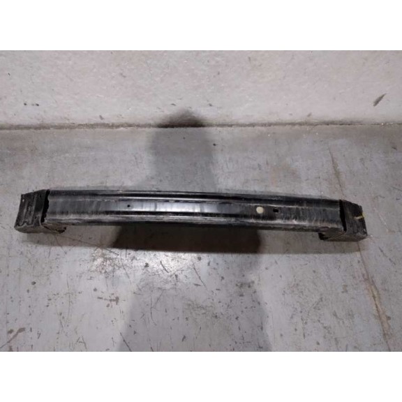 Recambio de refuerzo paragolpes delantero para chrysler voyager (rg) 2.8 crd cat referencia OEM IAM 04857882AA  