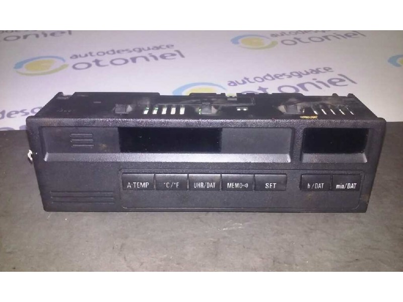 Recambio de display para bmw serie 3 berlina (e36) 325td referencia OEM IAM 62138363579  