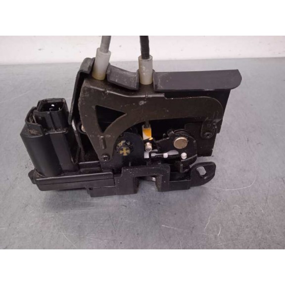 Recambio de cerradura puerta delantera izquierda para ssangyong rodius xdi premium referencia OEM IAM   5 PINS