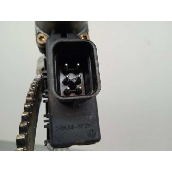 Recambio de elevalunas delantero derecho para opel zafira a club referencia OEM IAM 90579572 90579356 6 PINS