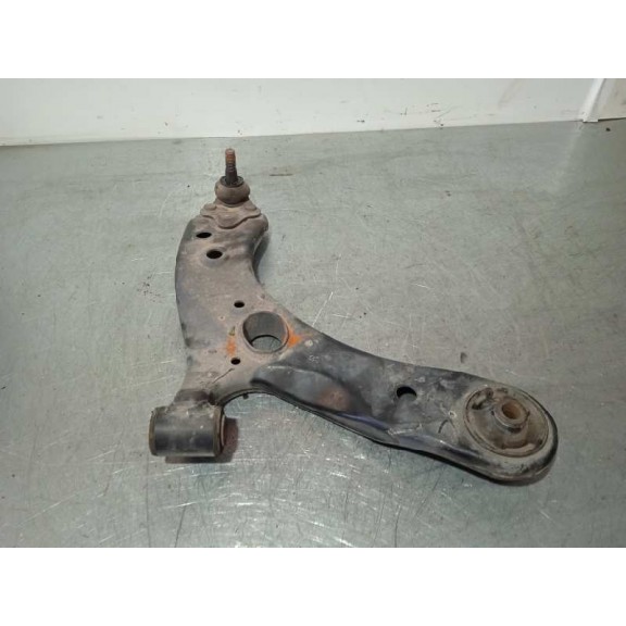 Recambio de brazo suspension inferior delantero derecho para lexus ct 200h referencia OEM IAM W1107008  