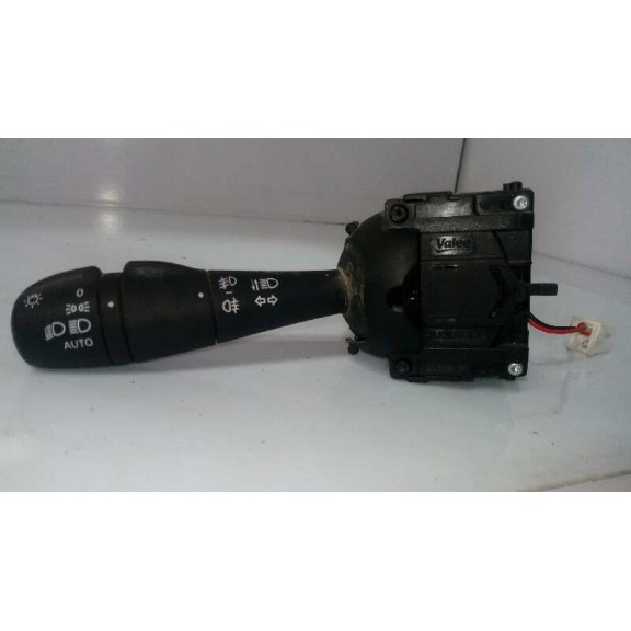 Recambio de mando luces para renault clio iv dynamique referencia OEM IAM 255675887R  VOLANTE