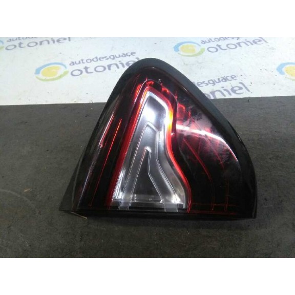 Recambio de piloto trasero izquierdo interior para renault captur luxe referencia OEM IAM   INTERIOR