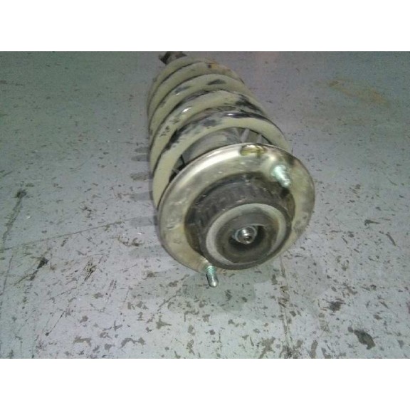 Recambio de amortiguador delantero izquierdo para volkswagen passat berlina (3b2) berlina referencia OEM IAM   