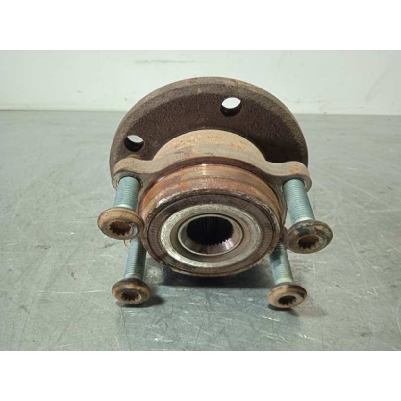 Recambio de buje para volkswagen golf v berlina (1k1) 2.0 tdi referencia OEM IAM   