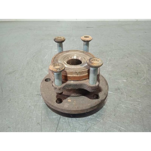 Recambio de buje para volkswagen golf v berlina (1k1) 2.0 tdi referencia OEM IAM   