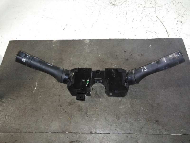 Recambio de mando multifuncion para nissan note acenta referencia OEM IAM   