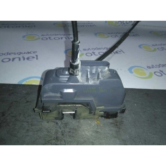 Recambio de cerradura puerta trasera derecha para renault scenic ii authentique referencia OEM IAM 825020033R  6 PIN