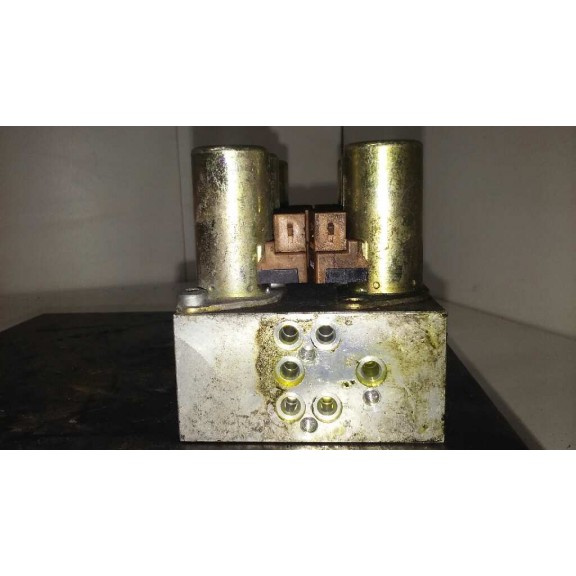 Recambio de modulo electronico para peugeot 306 cabriolet (s2) 1.6 referencia OEM IAM 15152194 REPARTIDOR PRESION 
