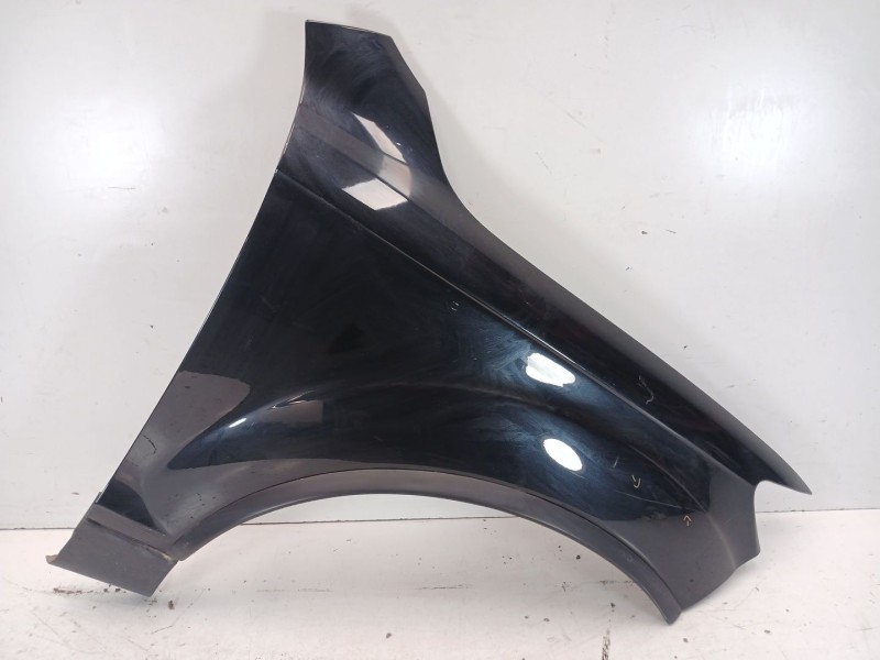 Recambio de aleta delantera derecha para audi q7 (4l) 3.0 tdi referencia OEM IAM 4L0821102  