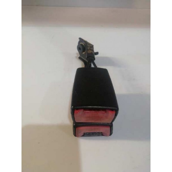 Recambio de enganche cinturon para mercedes-benz clase e (w211) berlina e 270 cdi (211.016) referencia OEM IAM  TRASERO DERECHO 