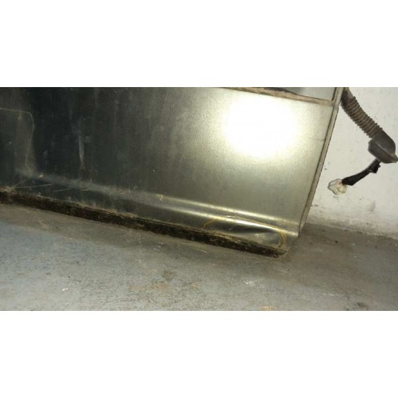 Recambio de puerta trasera derecha para nissan x-trail (t30) titanium referencia OEM IAM  GRIS TOCADA