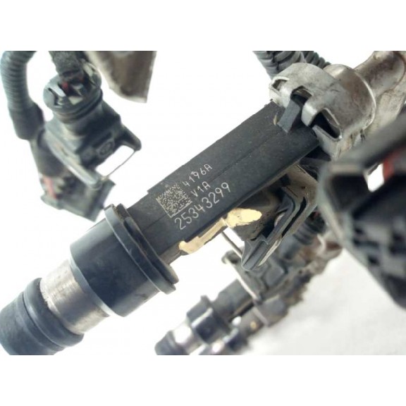 Recambio de rampa inyectora para opel astra h berlina 1.6 16v referencia OEM IAM   