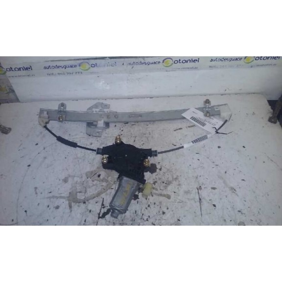 Recambio de elevalunas delantero izquierdo para kia rio 1.5 crdi referencia OEM IAM 824011G010 2 PINES 5P