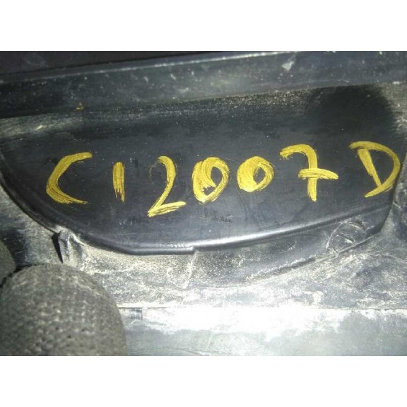 Recambio de piloto trasero derecho para opel meriva cosmo referencia OEM IAM 13196001 89071145 OSCURECIDO