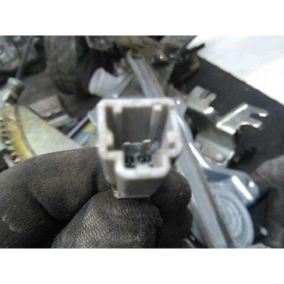 Recambio de elevalunas trasero derecho para honda civic berlina 5 (eu7/8) 1.7 ctdi ls referencia OEM IAM   2 PINS