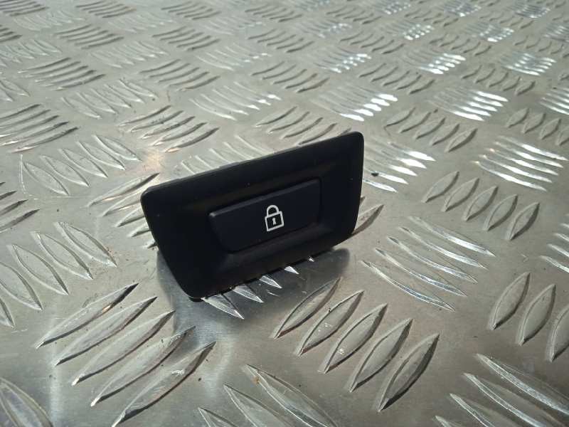 Recambio de interruptor para bmw serie 5 lim. (f10) 520d xdrive referencia OEM IAM 916264404 916264404 