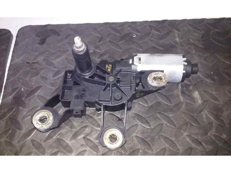 Recambio de motor limpia trasero para ford fiesta (cbk) ambiente referencia OEM IAM 2S61A17K441AB  