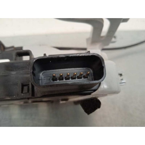 Recambio de cerradura puerta delantera derecha para hyundai ix20 sle blue referencia OEM IAM 813201K020  6 PINS