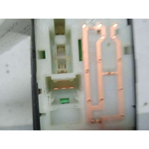 Recambio de mando elevalunas delantero izquierdo para infiniti fx fx45 referencia OEM IAM 80961CG000  4 TECLAS