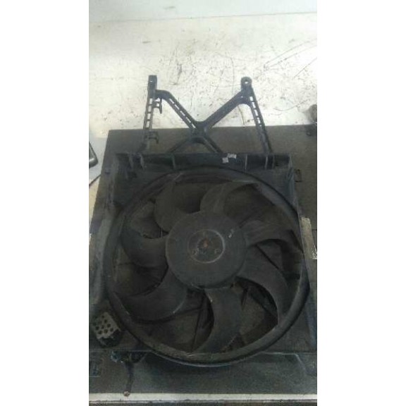 Recambio de electroventilador para opel astra gtc 1.6 16v referencia OEM IAM 13205947  BOSCH