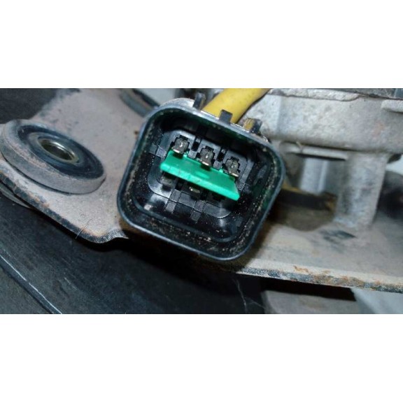 Recambio de motor limpia delantero para hyundai getz (tb) 1.3 gls referencia OEM IAM 981001C100  