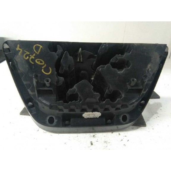 Recambio de emblema marca para peugeot 207 confort referencia OEM IAM  REJILLA DELANTERA