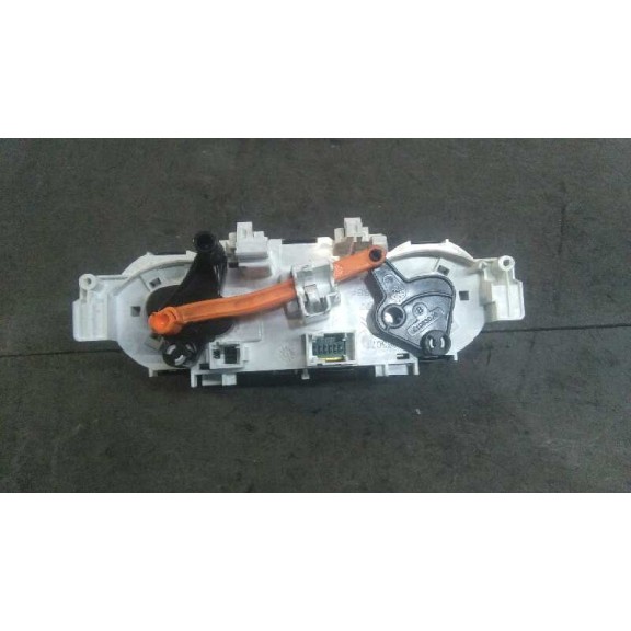 Recambio de mando calefaccion / aire acondicionado para peugeot 208 active referencia OEM IAM 96722483ZD 96722483ZD 