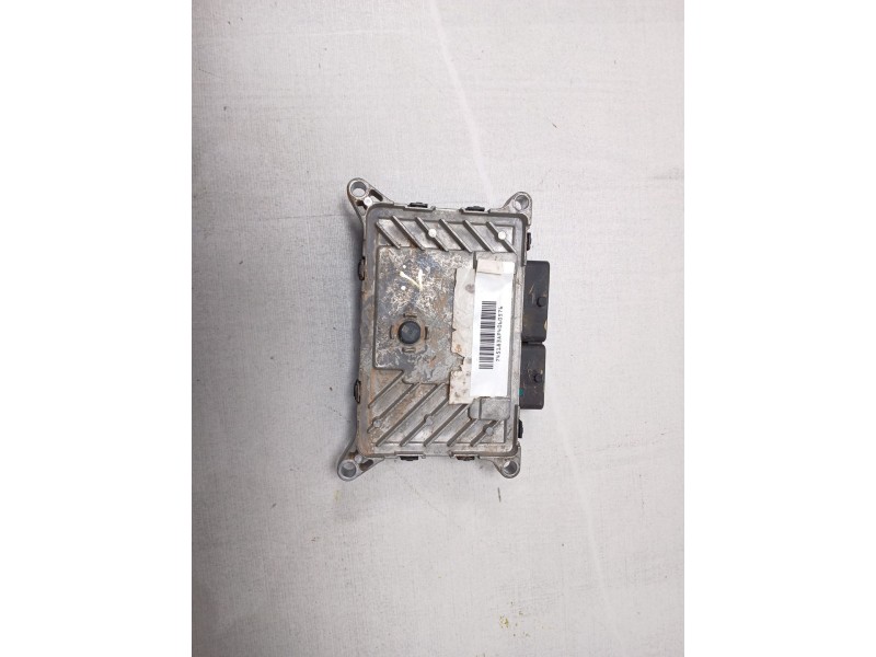 Recambio de centralita motor uce para mg zs suv (azs1) 1.5 vti referencia OEM IAM F01R00DZ1K  