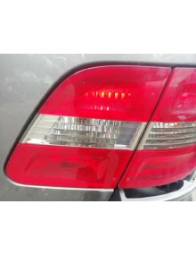 Recambio de piloto trasero derecho interior para mercedes-benz clase b (w245) 200 (245.233) referencia OEM IAM A1698201664  