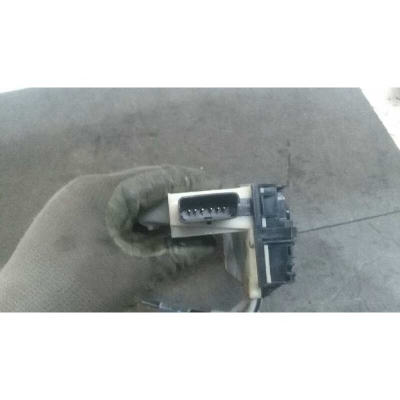 Recambio de cerradura puerta trasera derecha para peugeot 208 active referencia OEM IAM   6 PINS