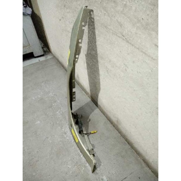 Recambio de aleta delantera derecha para peugeot 407 st confort referencia OEM IAM   