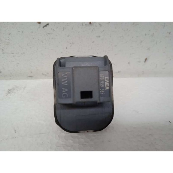 Recambio de mando retrovisor para seat arona fr referencia OEM IAM 6F0959565 ABATIBLES 6F0959565WHI
