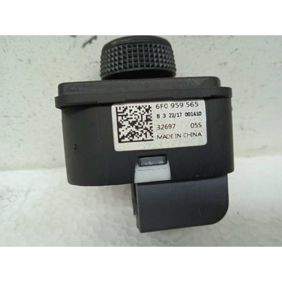 Recambio de mando retrovisor para seat arona fr referencia OEM IAM 6F0959565 ABATIBLES 6F0959565WHI