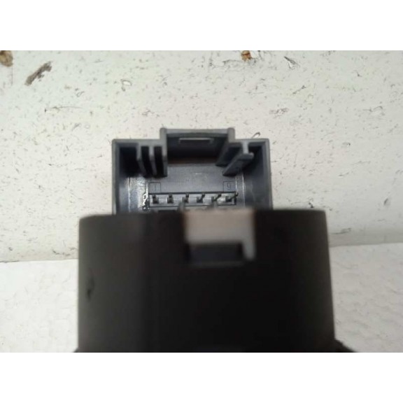 Recambio de mando retrovisor para seat arona fr referencia OEM IAM 6F0959565 ABATIBLES 6F0959565WHI