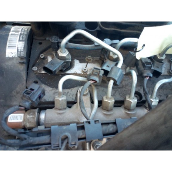 Recambio de motor casco para volkswagen passat berlina (3c2) highline referencia OEM IAM CBA  