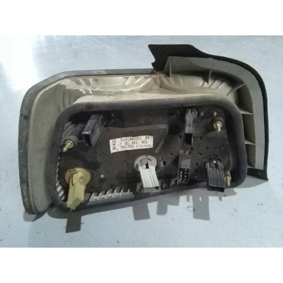 Recambio de piloto trasero derecho para bmw serie 3 coupe (e36) referencia OEM IAM   