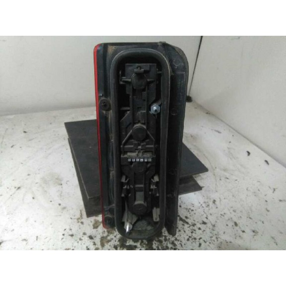 Recambio de piloto trasero derecho para opel combo (corsa c) familiar referencia OEM IAM   