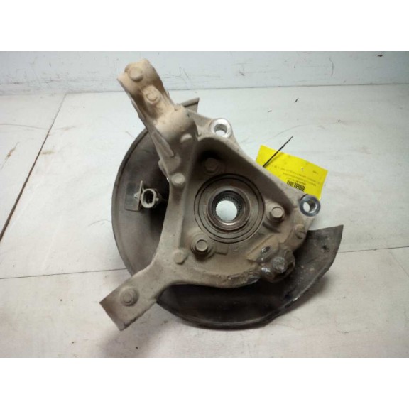 Recambio de mangueta delantera izquierda para chevrolet captiva 2.2 vcdi lt 2wd referencia OEM IAM Cb31000600  