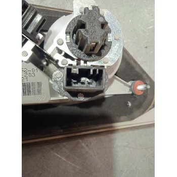 Recambio de piloto trasero izquierdo interior para bmw x3 (e83) 2.0d referencia OEM IAM 63213420203  