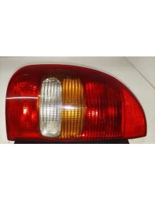 Recambio de piloto trasero izquierdo para opel corsa b edition 2000 referencia OEM IAM  5P 