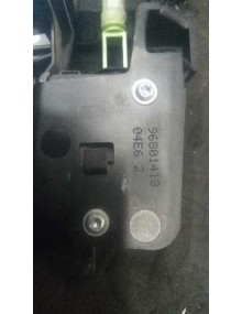 Recambio de maneta interior delantera izquierda para peugeot 1007 1.4 referencia OEM IAM 96801418  2 PINS 2