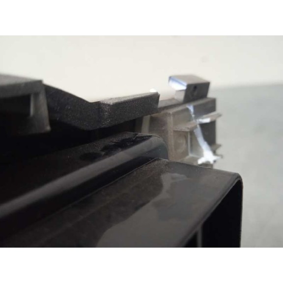 Recambio de mando climatizador para toyota yaris (ksp9/scp9/nlp9) básico referencia OEM IAM 559000D210  