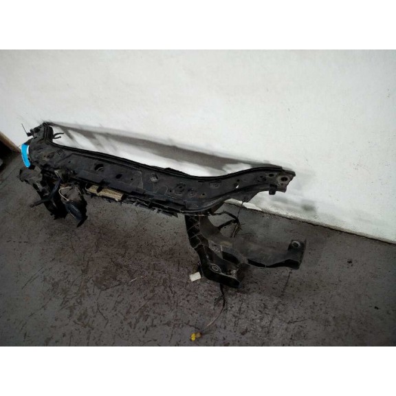 Recambio de panel frontal para renault megane ii classic berlina 1.6 16v referencia OEM IAM   