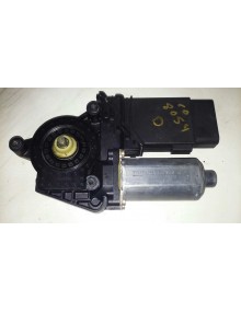 Recambio de motor elevalunas delantero derecho para volkswagen passat berlina (3b2) berlina referencia OEM IAM 0130821694  