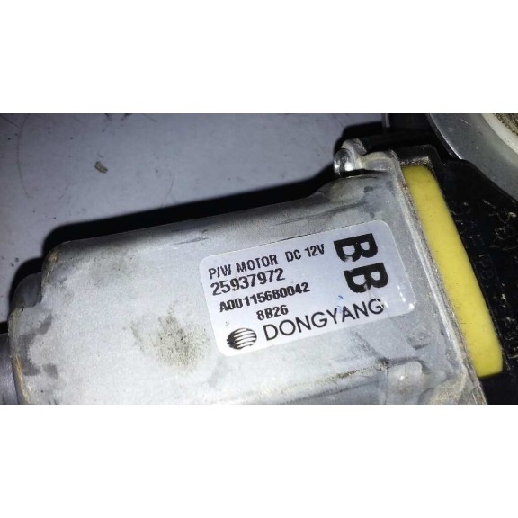 Recambio de elevalunas delantero derecho para chevrolet captiva 2.0 vcdi lt referencia OEM IAM 25937972  