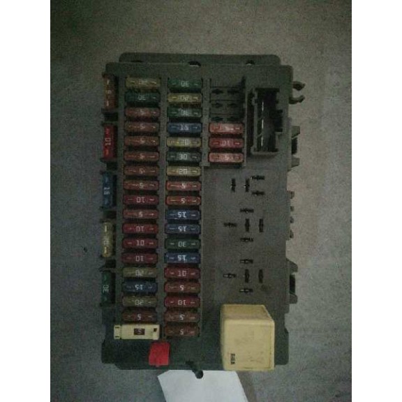 Recambio de caja reles / fusibles para mg serie 75 (rj) 2.0 v6 24v cat referencia OEM IAM 518174503 142123030999 